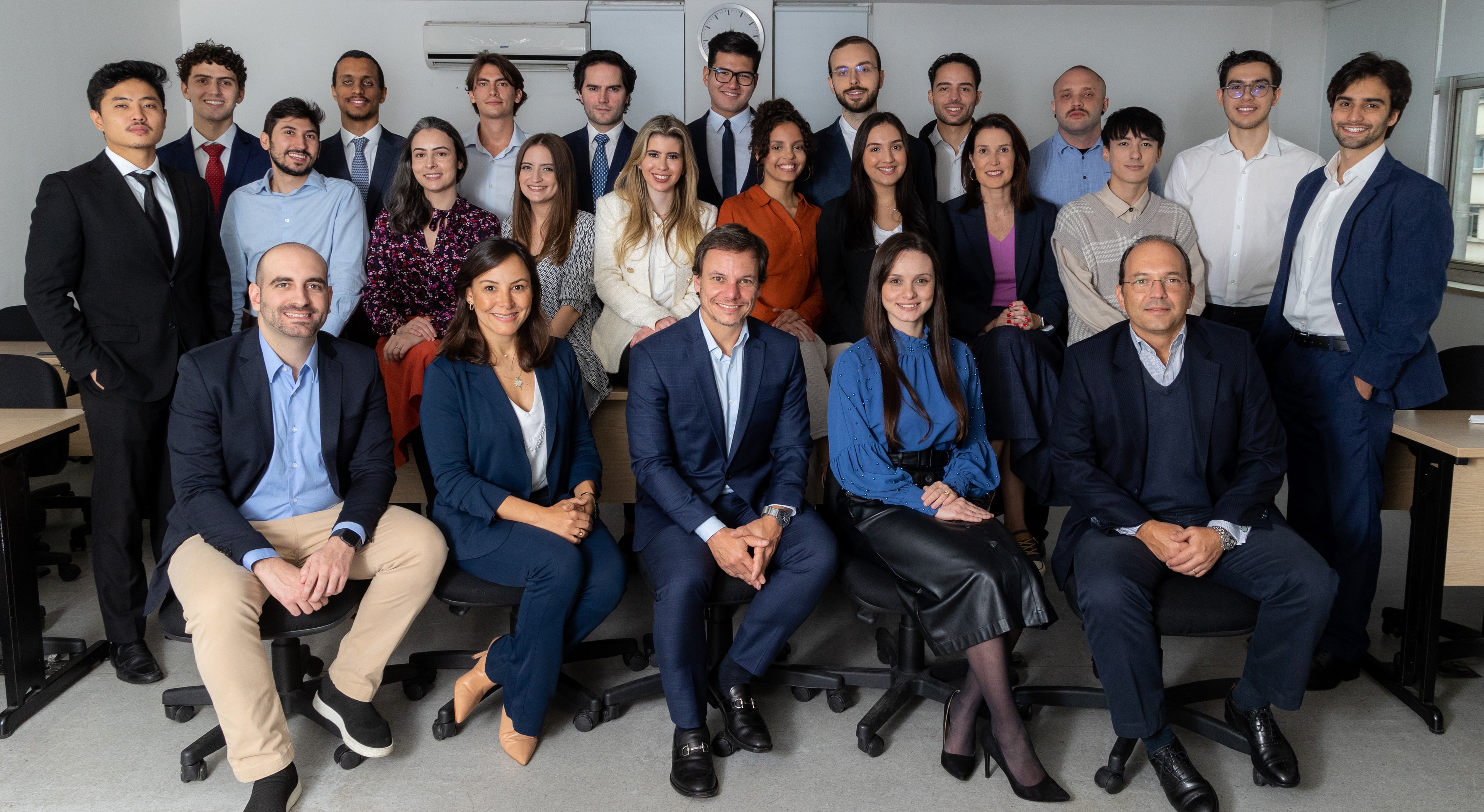 Turma da primeira edição do Investment Banking Boot Camp
